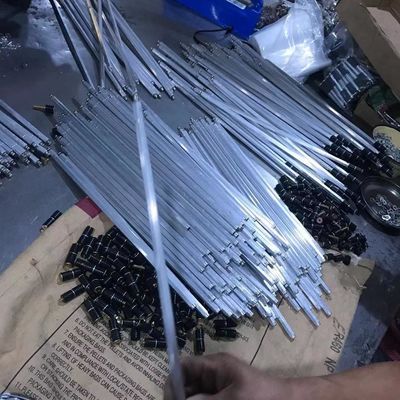 Graue Verpackungen Aluminium 13*450mm A45 Wasserdichte Verpackungen für Gebäudetechnik