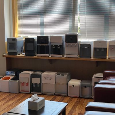 Warmkaltes Tischwasserverteilgerät Kompressor für elektronische Kühlung Anpassung und Verkauf